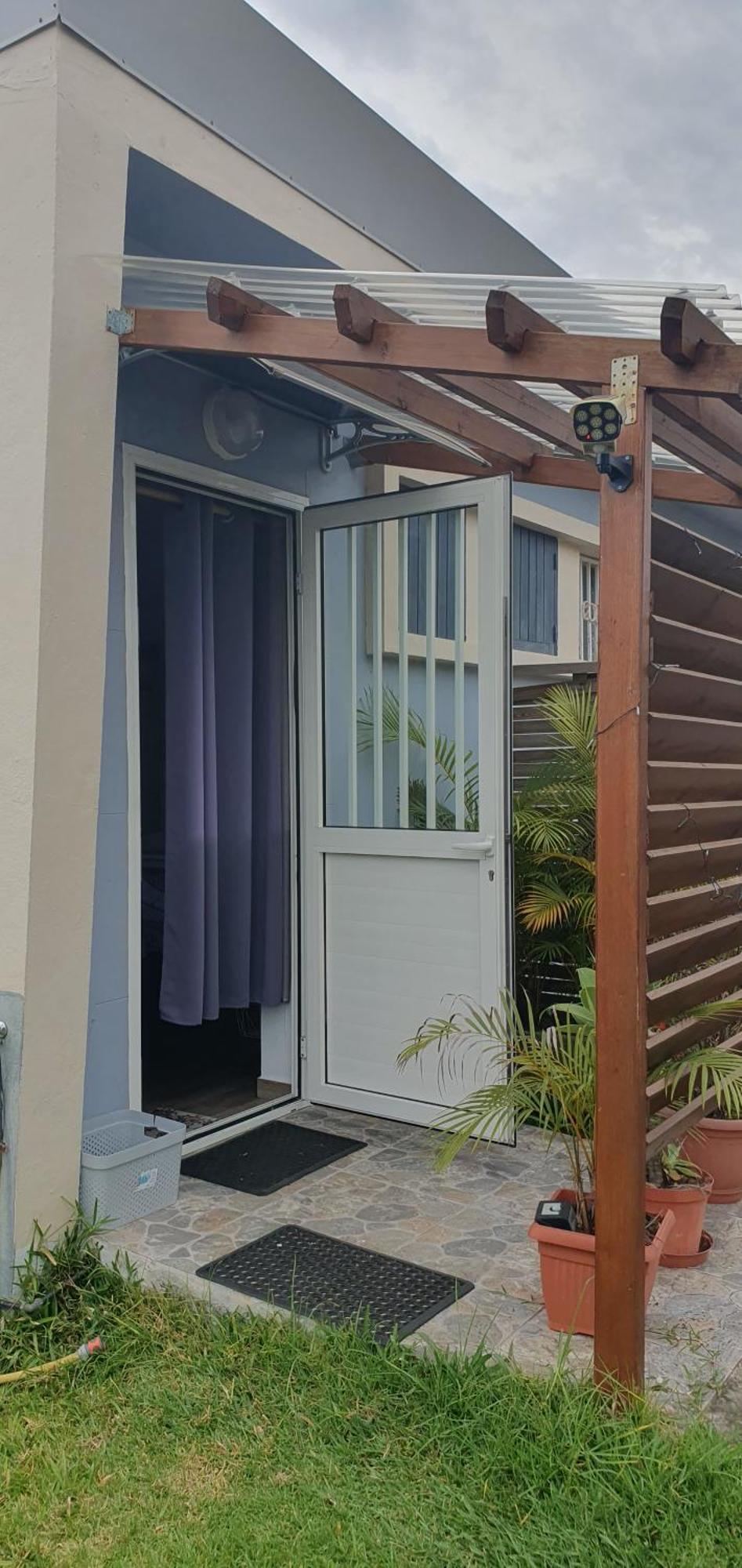 Ferienwohnung Meublé chez Gilbert Le Tampon Exterior foto